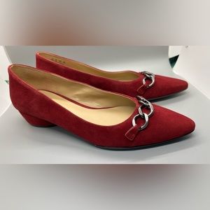 Naturalized shoes…